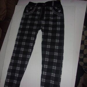 DUOJIA Body Contouring Exercise Female Stretch Pants , Flowers on Pockets